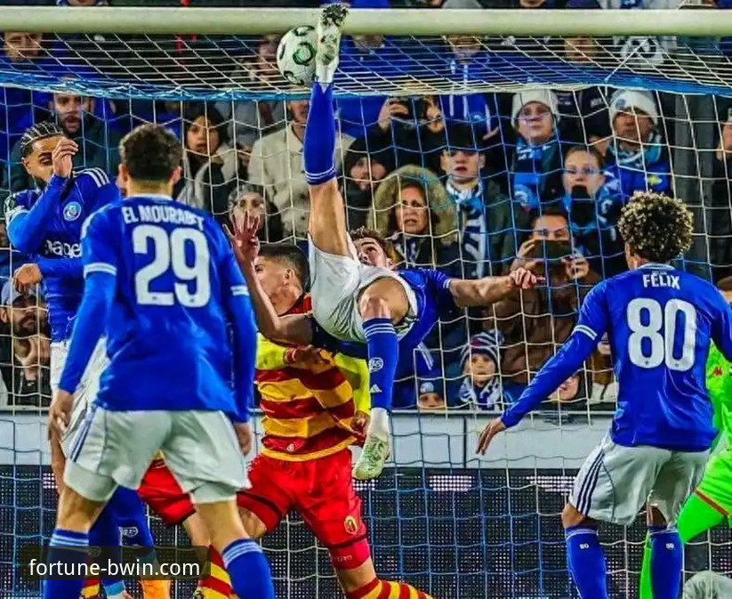 帕尼切利伤退与阿根廷锋线选择：战术博弈下的投注视角